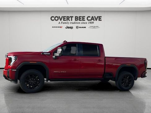 Used 2024 GMC Sierra 2500 AT4 w/ AT4 Premium Plus Package image 4