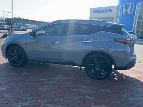 Used 2023 Nissan Murano SV w/ SV Midnight Edition Package image 8