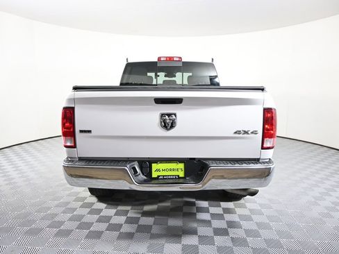 Used 2020 RAM 1500 Classic SLT w/ Luxury Group AWD/4WD image 5