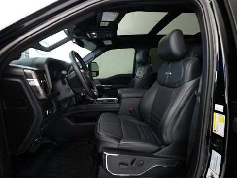 Used 2026 Ford F250 Platinum AWD/4WD image 14