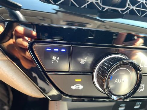 Certified 2023 Honda Accord Touring image 17
