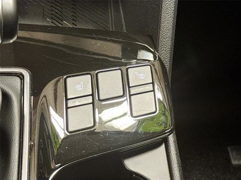 Used 2023 Kia Sportage SX image 21