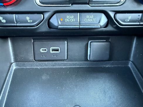 Certified 2021 Chevrolet Tahoe Z71 image 27