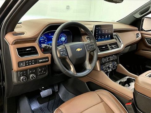 Used 2024 Chevrolet Tahoe High Country image 13
