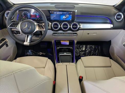 New 2026 Mercedes-Benz GLB 250 4MATIC image 16
