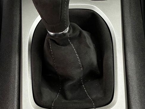 Used 2014 Chevrolet Camaro Z/28 RWD image 11