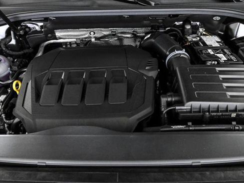 New 2025 Audi Q3 2.0T Premium image 13