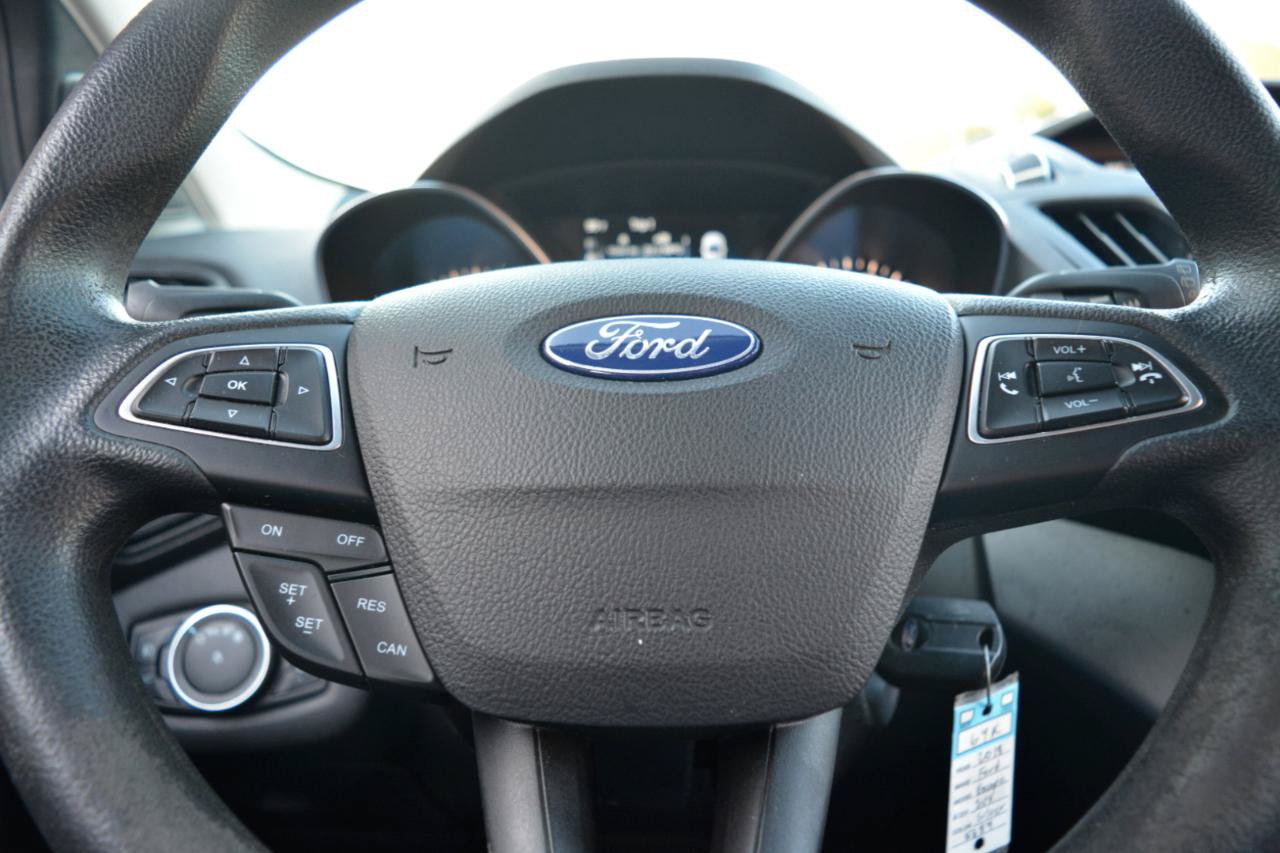 Used 2018 Ford Escape SE FWD image 20