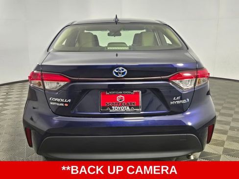 Used 2024 Toyota Corolla LE image 7