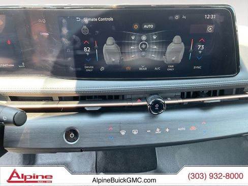 Used 2024 Nissan Ariya AWD image 11