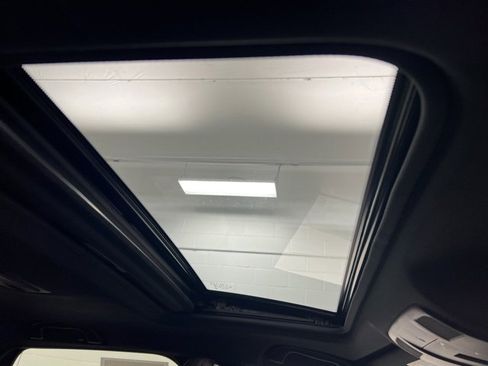 Used 2021 MAZDA CX-5 Signature image 26