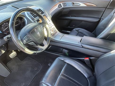 Used 2019 Lincoln MKZ Reserve w/ Reserve Plus Package image 17