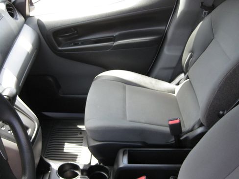 Used 2019 Nissan NV200 S w/ Cruise Control Package FWD image 20
