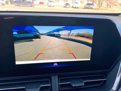 Used 2025 Chevrolet Trax ACTIV w/ Driver Confidence Package image 27