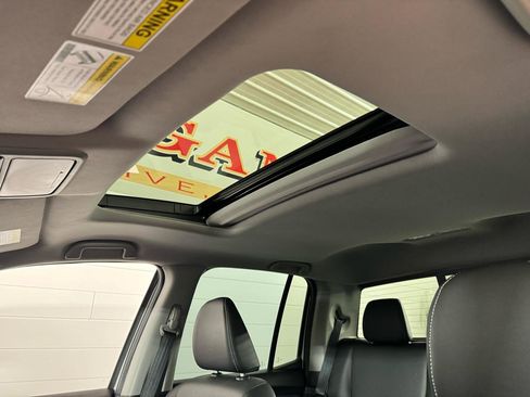 Used 2023 Honda Ridgeline RTL-E image 15