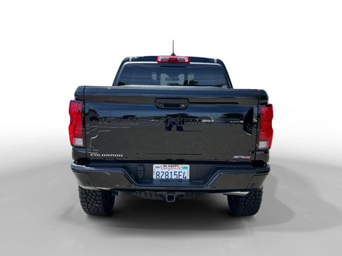 Used 2024 Chevrolet Colorado ZR2 w/ Safety Package AWD/4WD image 4