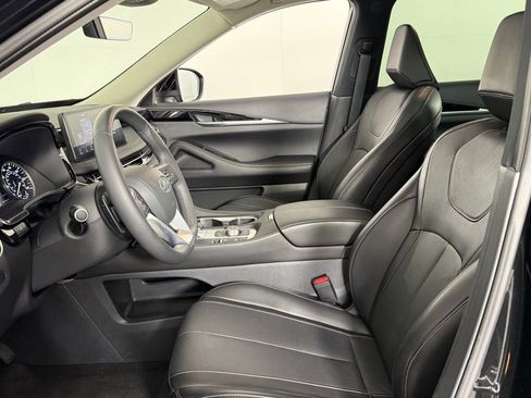 Used 2025 INFINITI QX60 Pure image 20