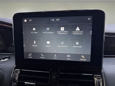 Used 2019 Lincoln Navigator Reserve AWD/4WD image 9