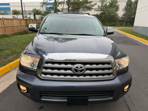 Used 2008 Toyota Sequoia Limited AWD/4WD image 8