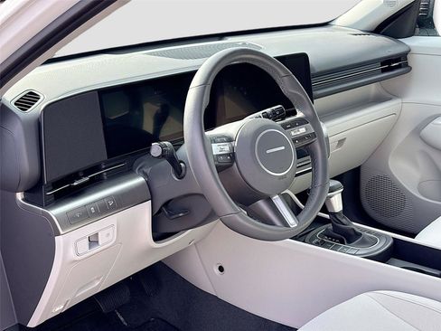 Certified 2026 Hyundai Kona SEL Sport AWD/4WD image 23
