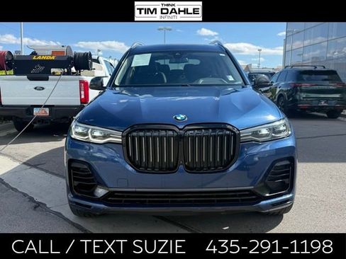 Used 2021 BMW X7 xDrive40i w/ Parking Assistance Package AWD/4WD image 4