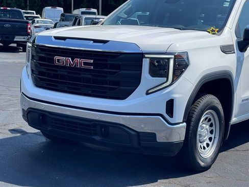 Used 2024 GMC Sierra 1500 Pro w/ Pro Value Package AWD/4WD image 33