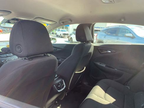 Certified 2024 Chevrolet Malibu LT image 33