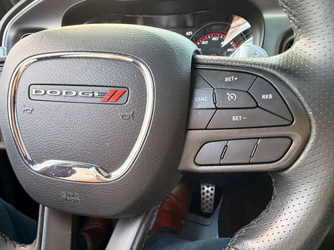 Used 2020 Dodge Charger R/T w/ Blacktop Package image 23