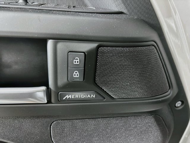 New 2026 Land Rover Defender 110 S AWD/4WD image 20