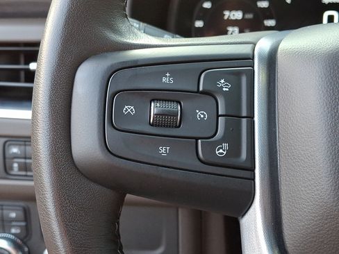 Used 2022 GMC Yukon SLT w/ SLT Premium Package AWD/4WD image 22