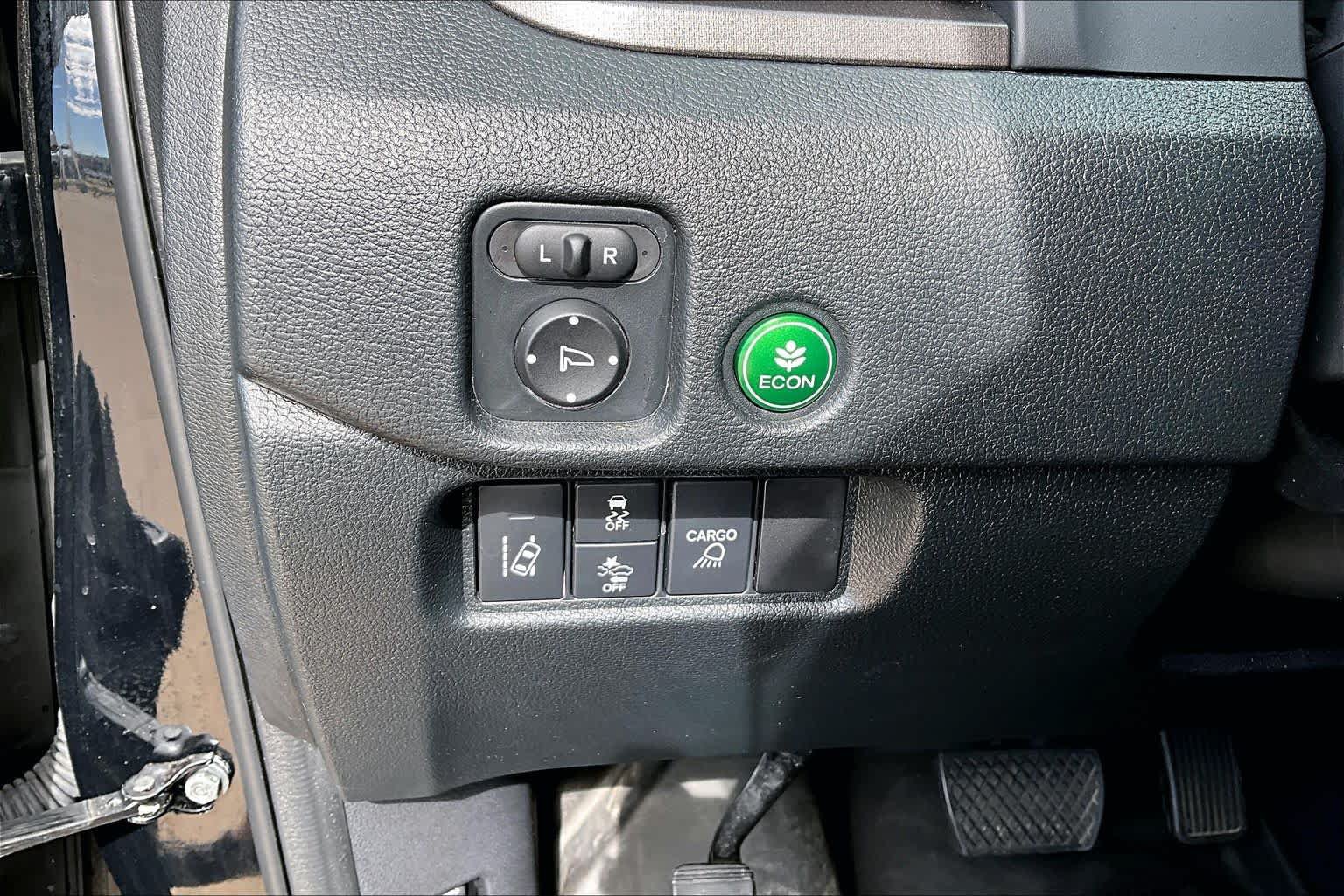 Used 2023 Honda Ridgeline Sport image 32