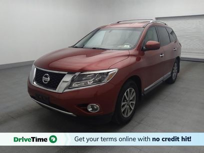 Used 2015 Nissan Pathfinder SL w/ Trailer Tow Package