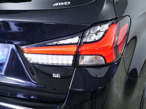 Used 2026 Mitsubishi Outlander Sport SE AWD/4WD image 17