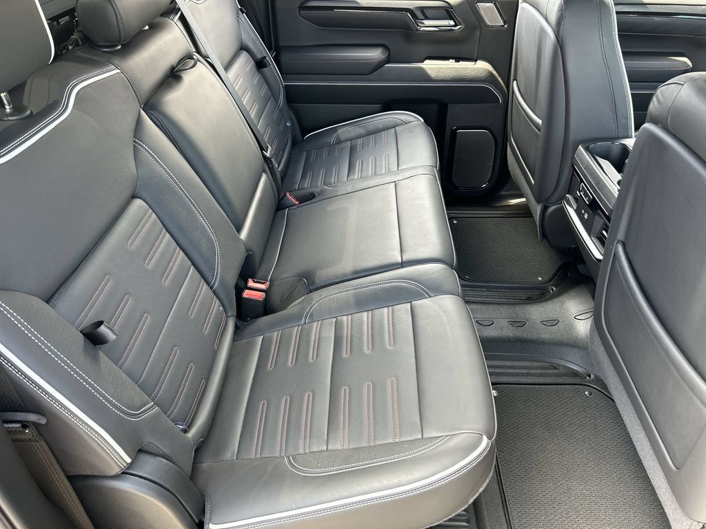 Used 2025 GMC Sierra 1500 AT4X AWD/4WD image 27
