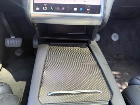 Used 2016 Tesla Model X 90D image 27