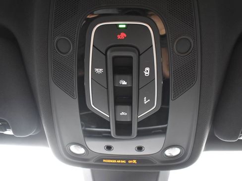 Used 2022 Audi Q7 3.0T Premium Plus image 22