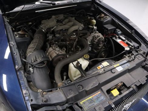 Used 2002 Ford Mustang Coupe image 12