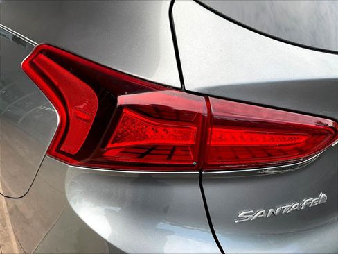 Used 2020 Hyundai Santa Fe Limited FWD image 22