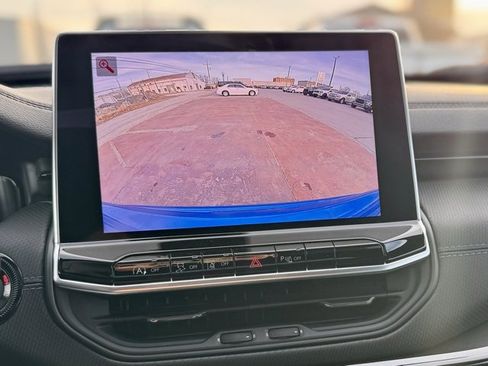 New 2026 Jeep Compass Limited w/ Sun, Sound & Navigation Group image 16