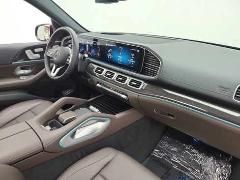 Certified 2023 Mercedes-Benz GLE 450 4MATIC image 37