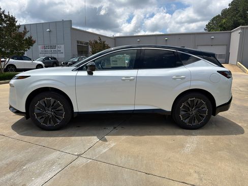 New 2026 Nissan Murano Platinum w/ Cargo Package AWD/4WD image 7