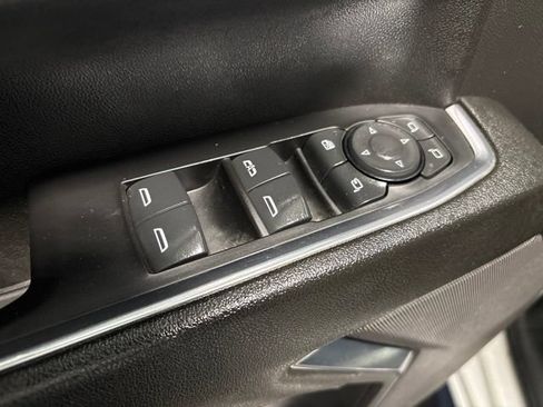 Used 2024 Chevrolet Silverado 3500 LT w/ Convenience Package AWD/4WD image 12