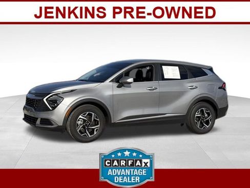 Used 2025 Kia Sportage LX FWD image 1