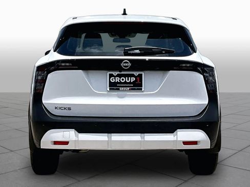 Certified 2026 Nissan Kicks S FWD image 5
