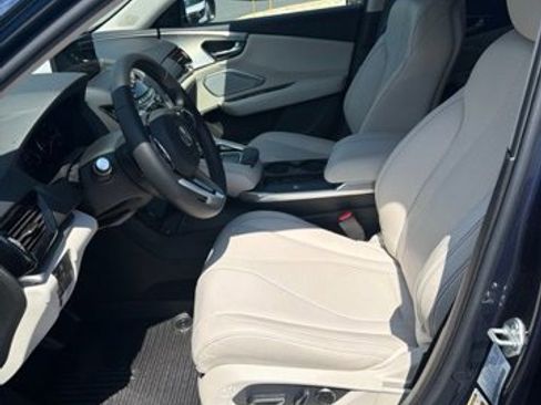Used 2025 Acura RDX SH-AWD w/ Technology Package image 26