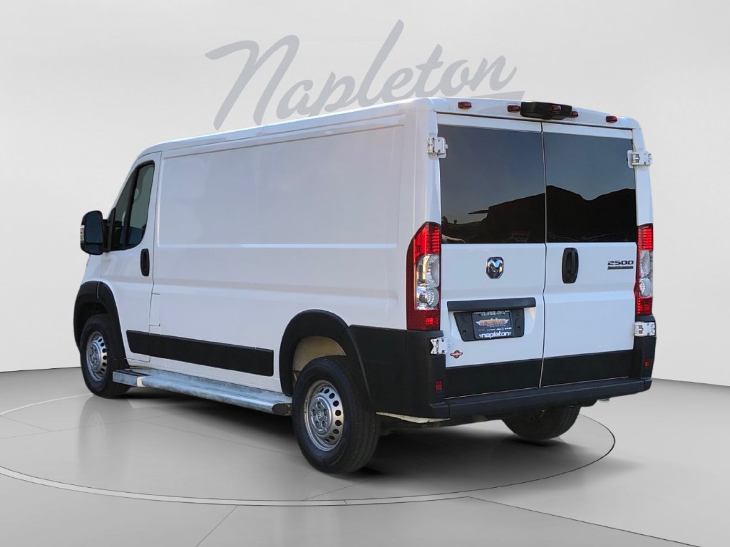 Used 2025 RAM ProMaster 2500 w/ U-Haul Equipment Group FWD image 3