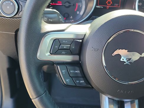 Used 2022 Ford Mustang Coupe image 20