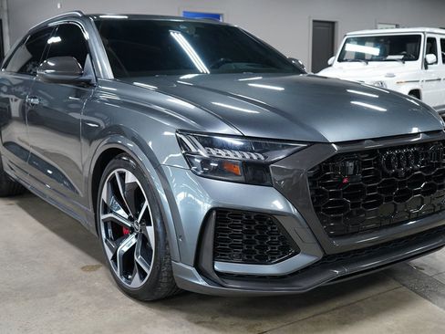 Used 2021 Audi RS Q8 w/ Carbon Optic Package AWD/4WD image 7