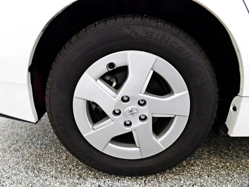 Used 2010 Toyota Prius Five image 21