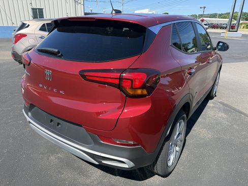 Used 2024 Buick Encore GX Preferred w/ Comfort Package FWD image 3